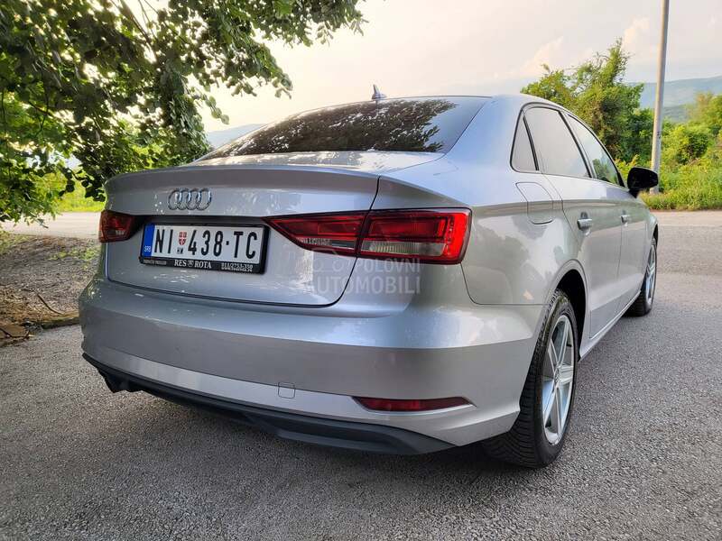 Audi A3 1.6TDI Matrix