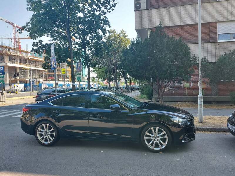 Mazda 6 Revolution