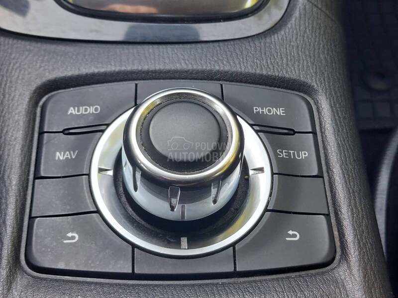Mazda 6 Revolution