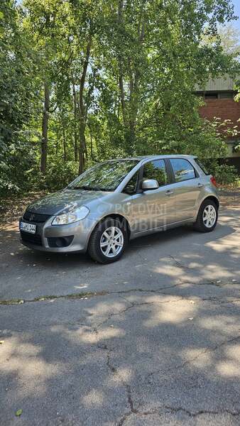 Suzuki SX4 