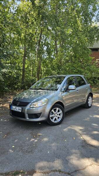Suzuki SX4 