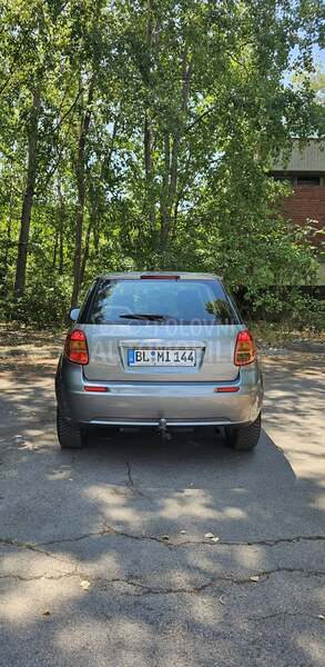Suzuki SX4 