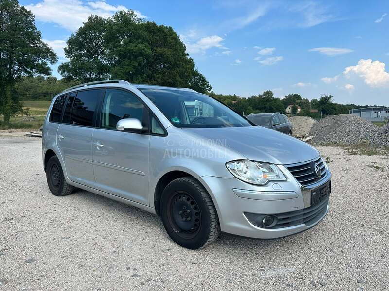 Volkswagen Touran 2.0 TDI Rest 7 Sed