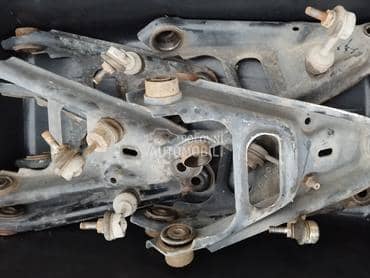 Leva i desna viljusja za Smart ForTwo od 1998. do 2010. god.