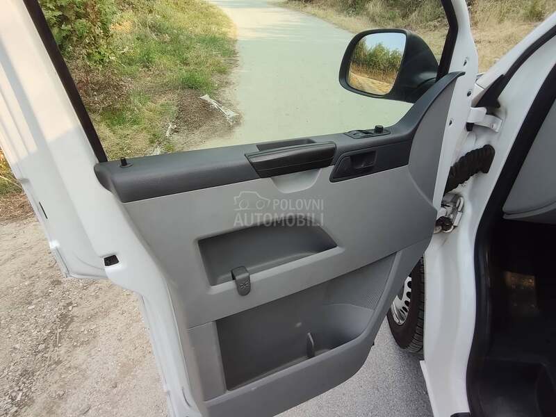 Volkswagen Transporter T5 
