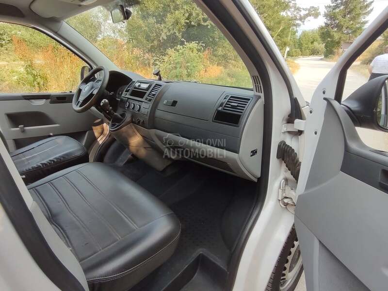 Volkswagen Transporter T5 