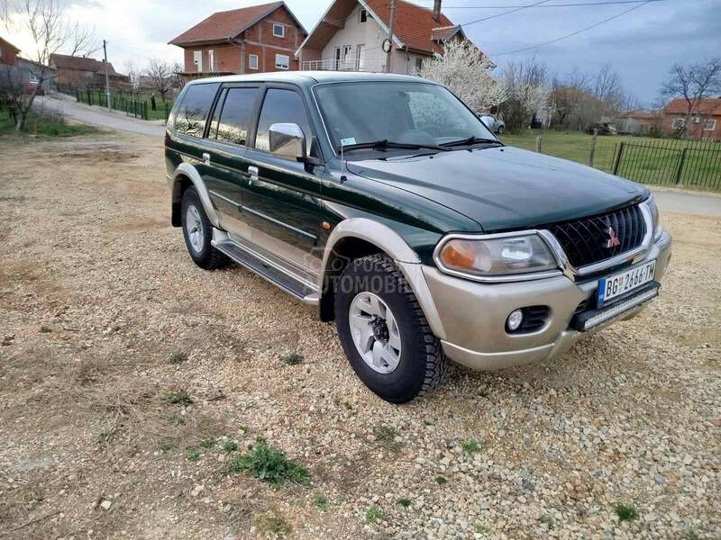 Mitsubishi Pajero Sport 3.0 V6 24V