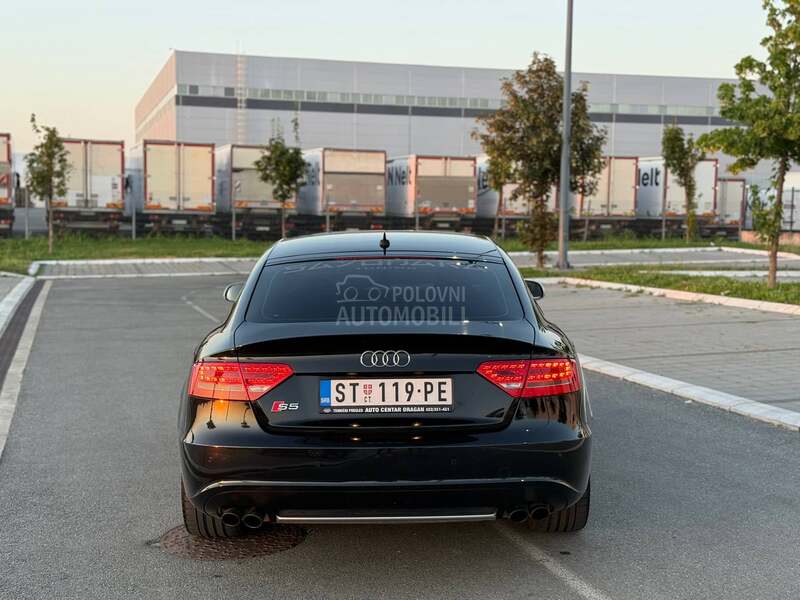 Audi S5 V6 QUATTRO
