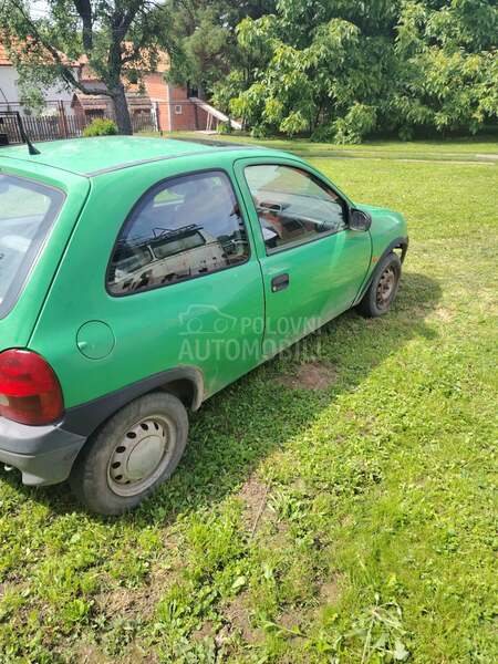 Opel Corsa B 
