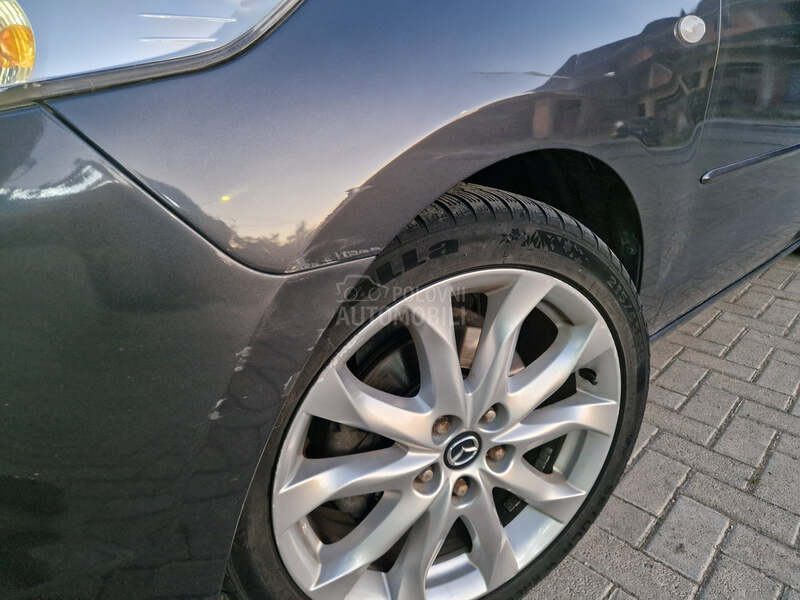 Mazda 5 