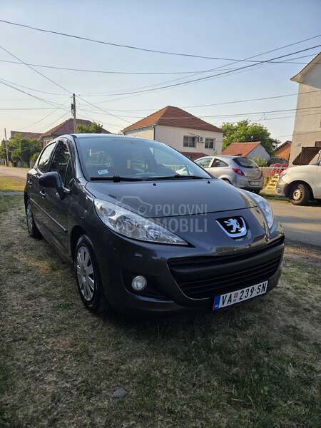 Peugeot 207 1.4 pezo motor