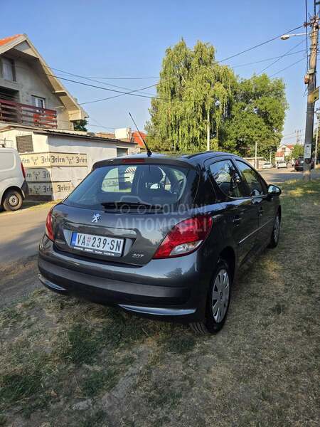 Peugeot 207 1.4 pezo motor