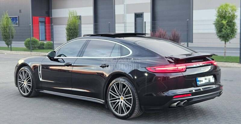Porsche Panamera Executive Long 4S