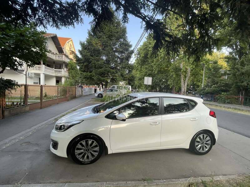 Kia cee`d 1.4L
