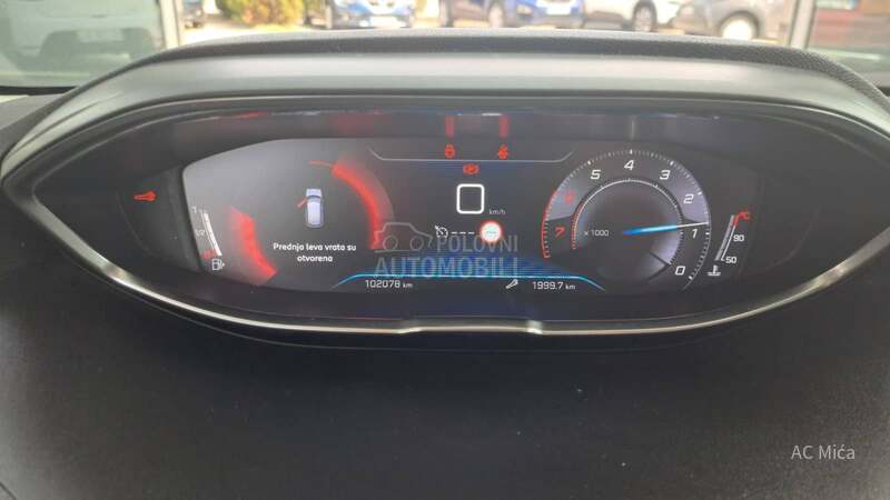Peugeot 3008 1.2 PURE NAV ALU LED