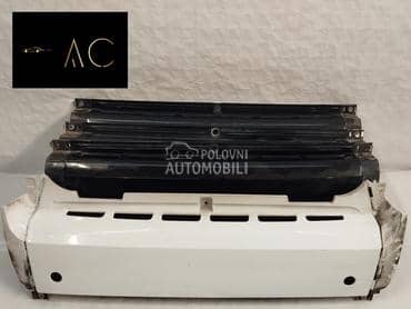 Srednji deo zadnjeg branika za Smart ForTwo od 1998. do 2010. god.