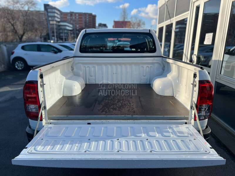 Toyota Hilux 2.4 D4D