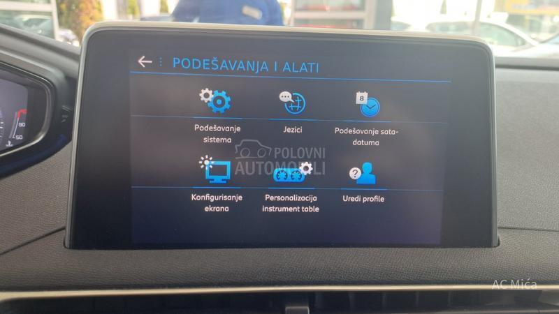 Peugeot 5008 1.5 BLU NAV ALU KAM