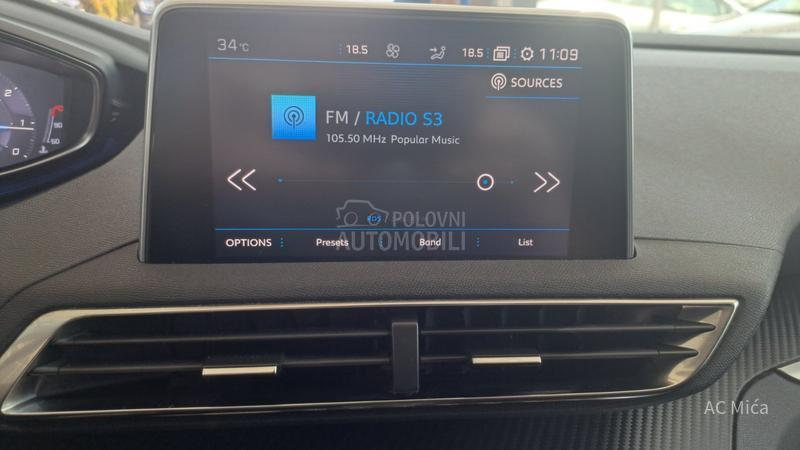 Peugeot 5008 1.5 BLU NAV ALU KAM