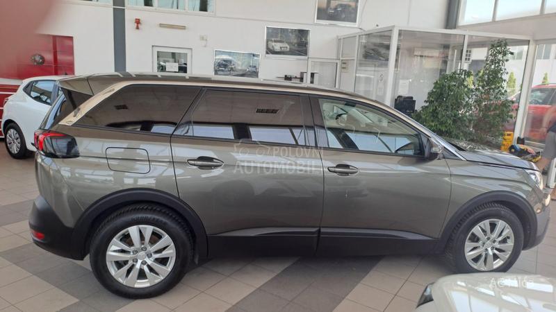 Peugeot 5008 1.5 BLU NAV ALU KAM