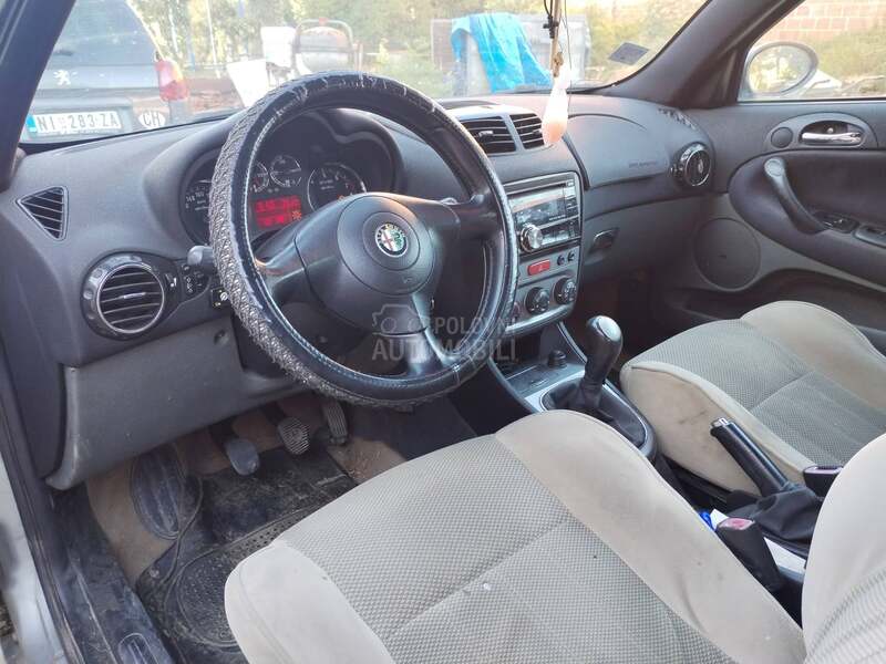 Alfa Romeo 147 