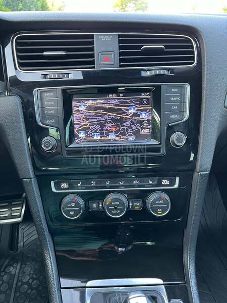Volkswagen Golf 7 2.0 TDI DSG 2XRline