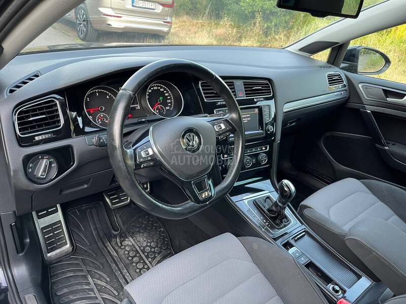 Volkswagen Golf 7 2.0 TDI DSG 2XRline