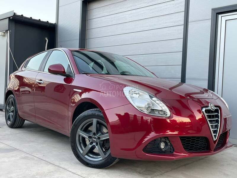 Alfa Romeo Giulietta AUTOM 144000 K M