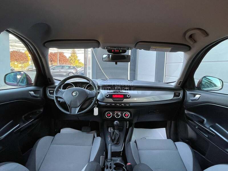 Alfa Romeo Giulietta AUTOM 144000 K M