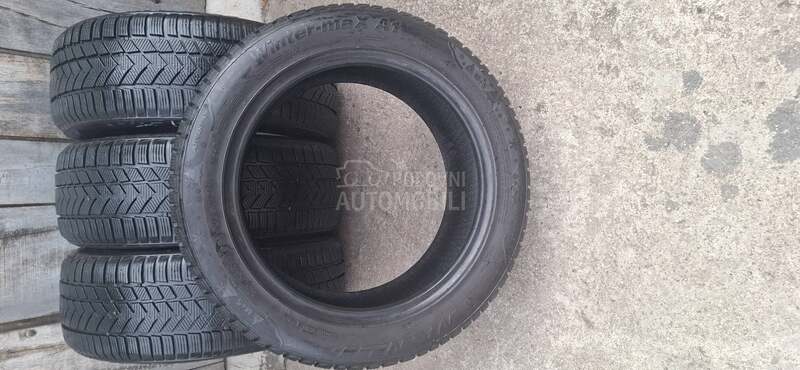 Ostalo 215/55 R17 Zimska