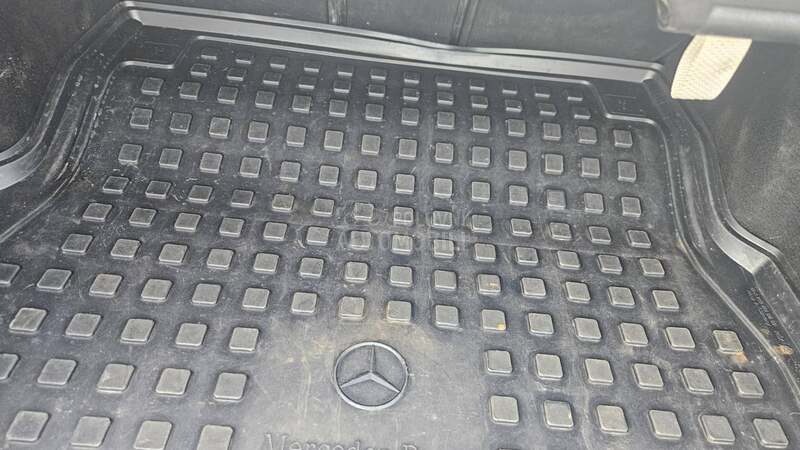 Mercedes Benz E 220 E220 avangard