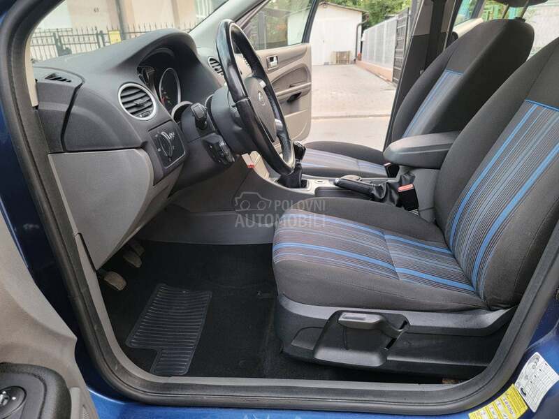 Ford Focus 1.6 ful NOV NOV ch