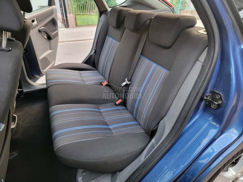 Ford Focus 1.6 ful NOV NOV ch