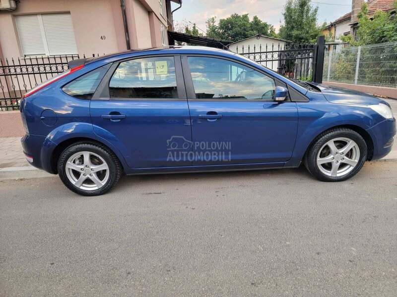 Ford Focus 1.6 ful NOV NOV ch