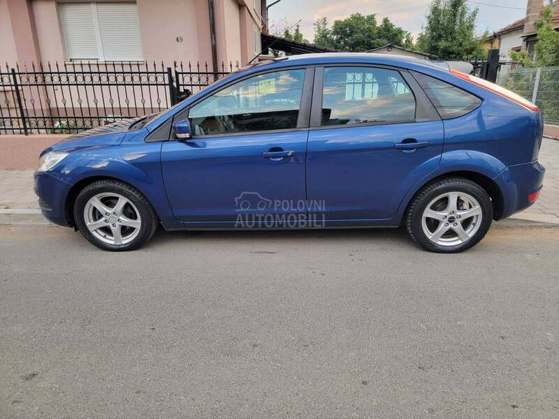Ford Focus 1.6 ful NOV NOV ch