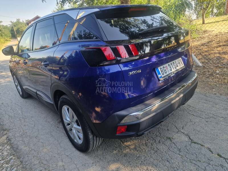 Peugeot 3008 1.5 BLUE HDI