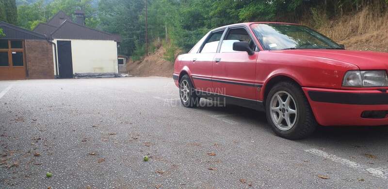 Audi 80 B4