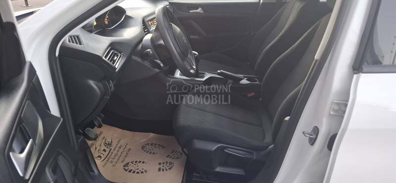 Peugeot 308 1.2