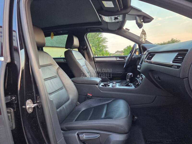 Volkswagen Touareg 3.0TDi V6 BMT  TOOPP