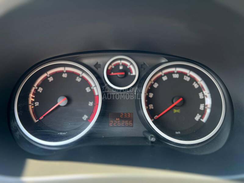 Opel Corsa D 