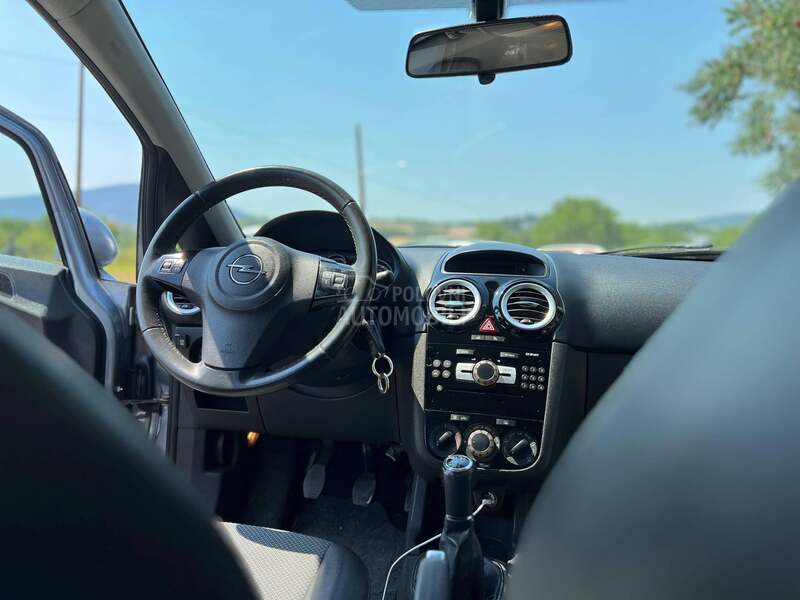 Opel Corsa D 