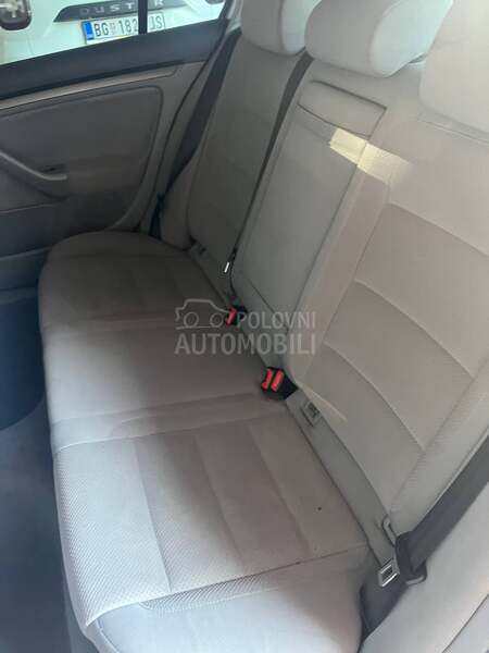 Volkswagen Golf 5 dsg gtd
