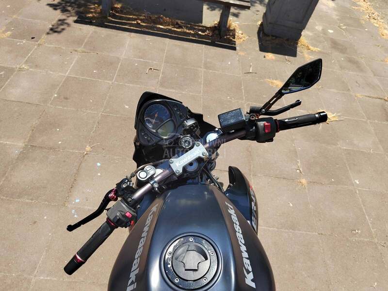 Kawasaki Er6n
