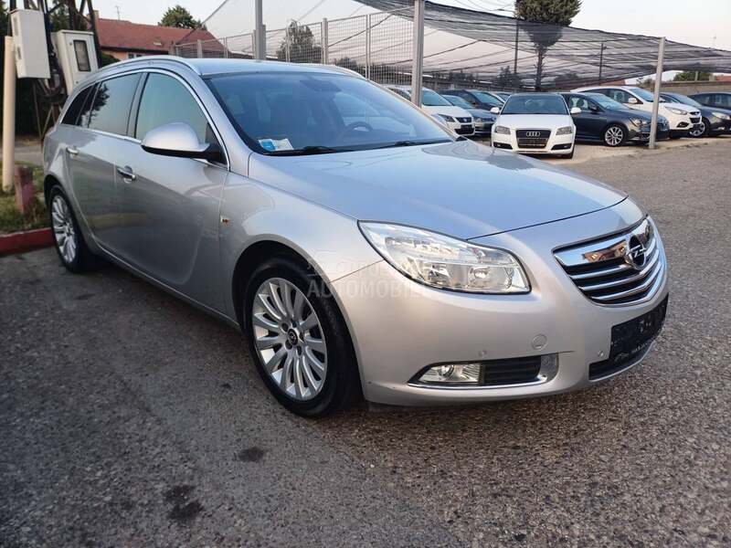 Opel Insignia 2.0MJET FUUL 160 K S