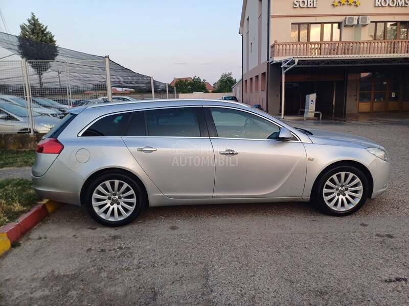Opel Insignia 2.0MJET FUUL 160 K S