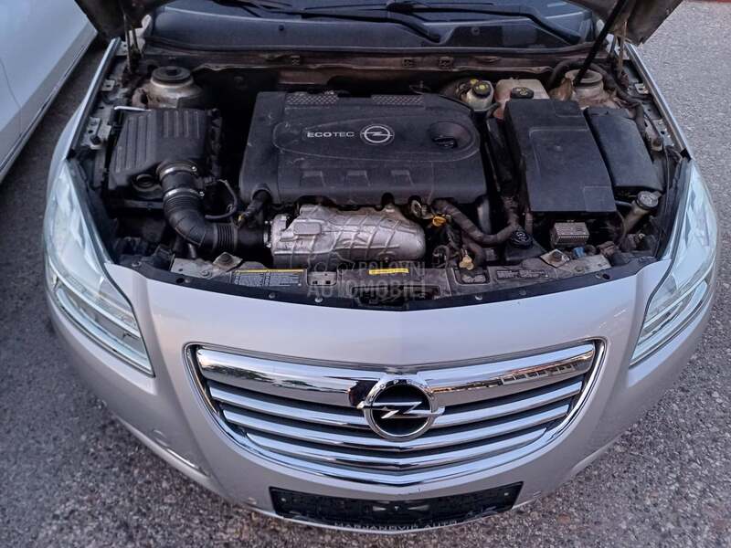 Opel Insignia 2.0MJET FUUL 160 K S