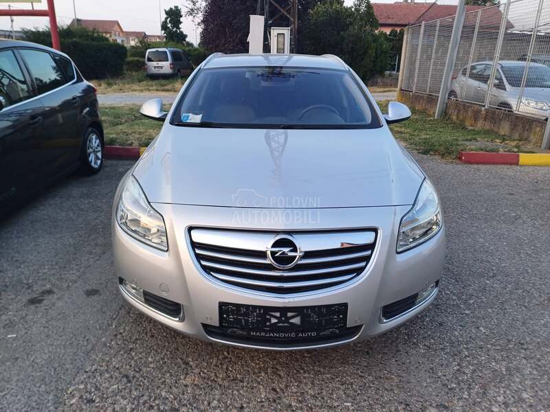 Opel Insignia 2.0MJET FUUL 160 K S