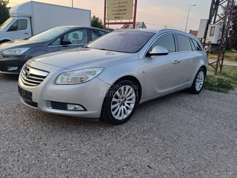 Opel Insignia 2.0MJET FUUL 160 K S