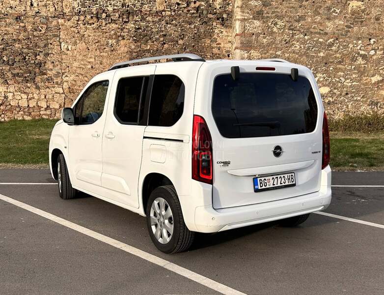 Opel Combo 1.5
