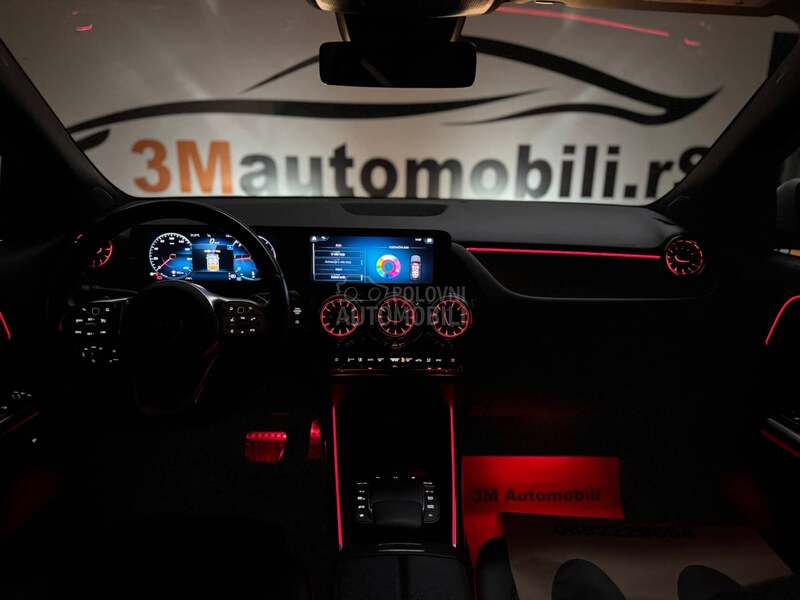 Mercedes Benz GLA 200 D/AMG/Multi/Pano
